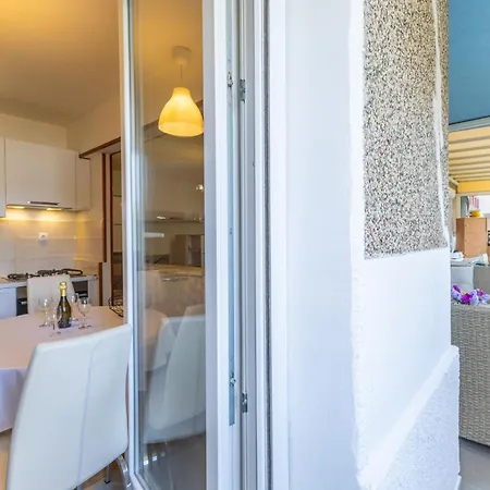Ema Appartement *
